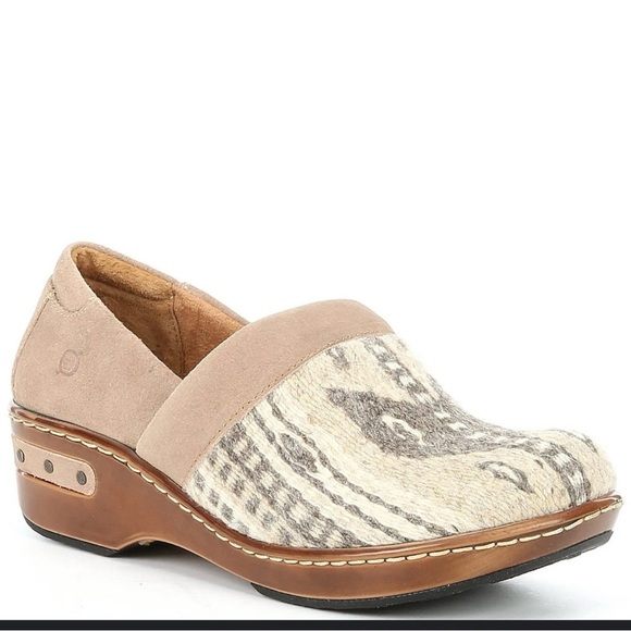 Born Bailie Boanket Southwestern Clog - Picture 1 of 5